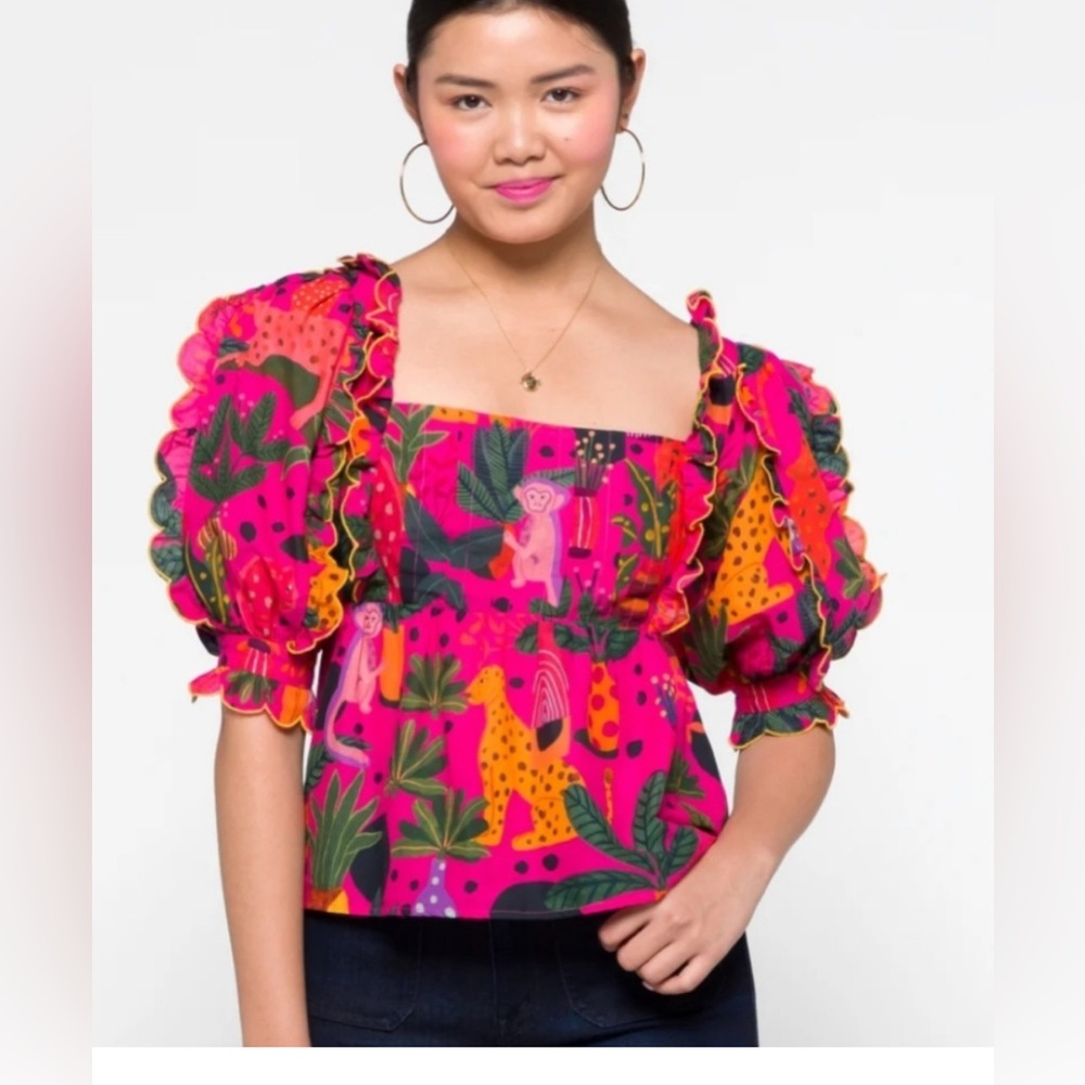 Farm Rio Pop Leopards Blouse Size XS Valentine's Spring Beach Vacay